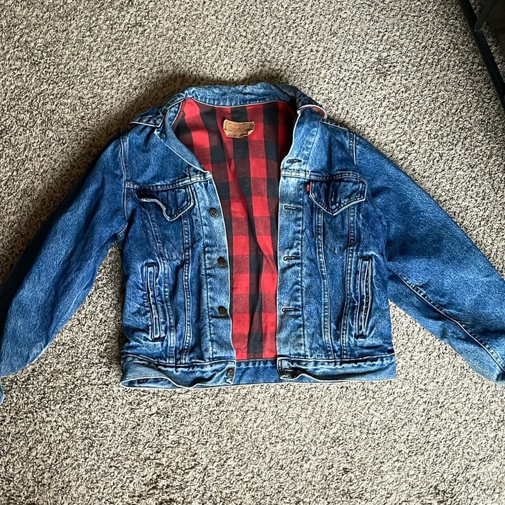 Vintage Levi’s denim jacket